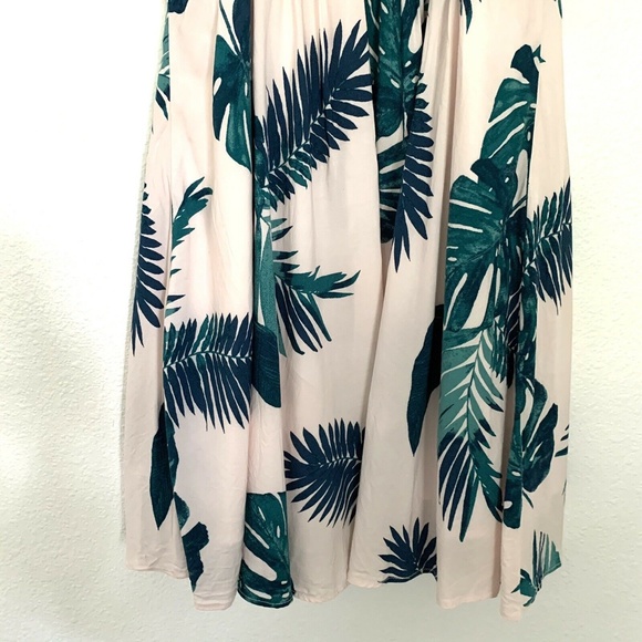 Old Navy Pink Green Leaf Print Cami Dress - Picture 7 of 7